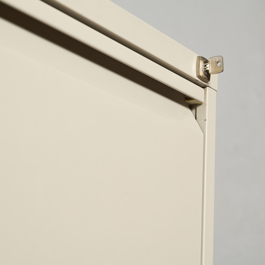 ヴィンテージ 4段 メタル キャビネット