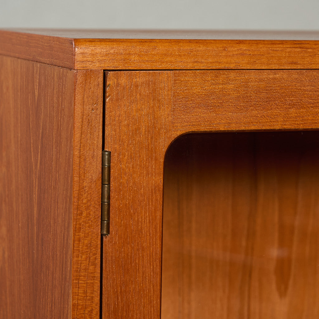 Fresco ガラス ブックケース カスタム アイアン ヘアピンレッグ