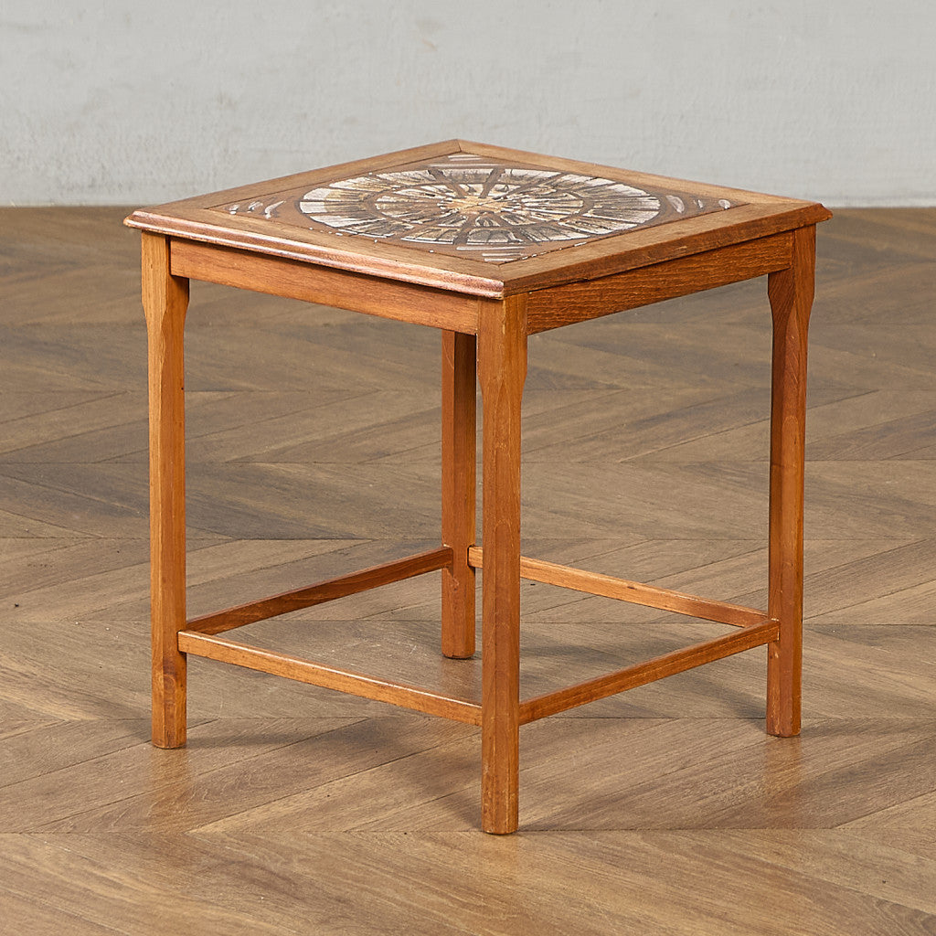 デンマーク TOFTEN タイルトップ ネストテーブル