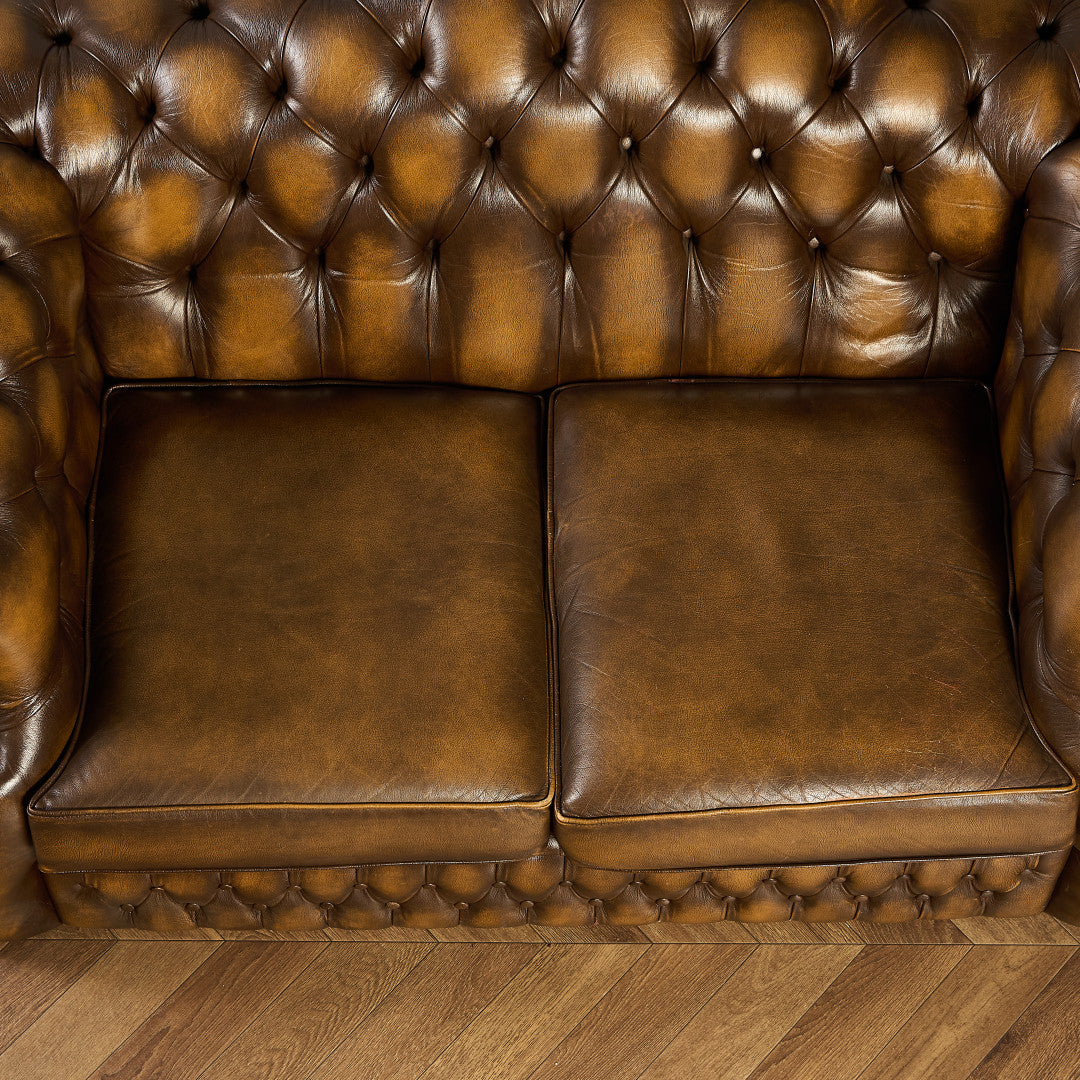 英国 クラシック チェスターフィールド ソファ