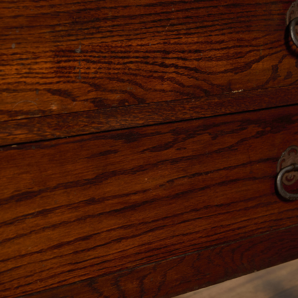 英国 クラシック オーク材 3段チェスト