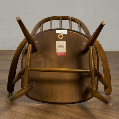 ヴィンテージ クエーカー アームチェア ラウンドゴールドラベル