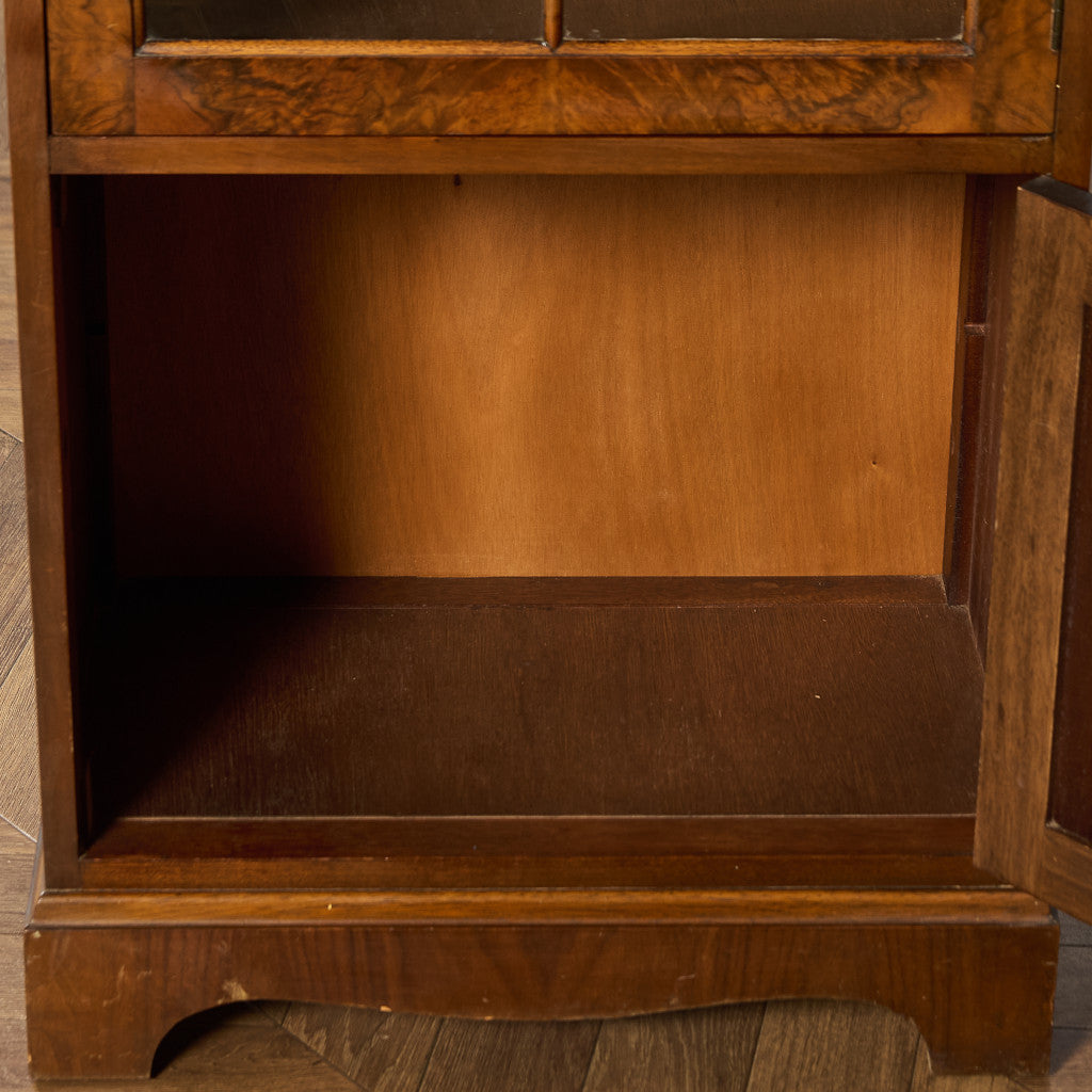 英国 クラシック ウォールナット ブックケース