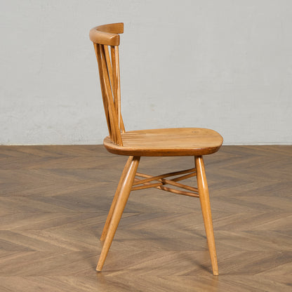 ラティスドチェア