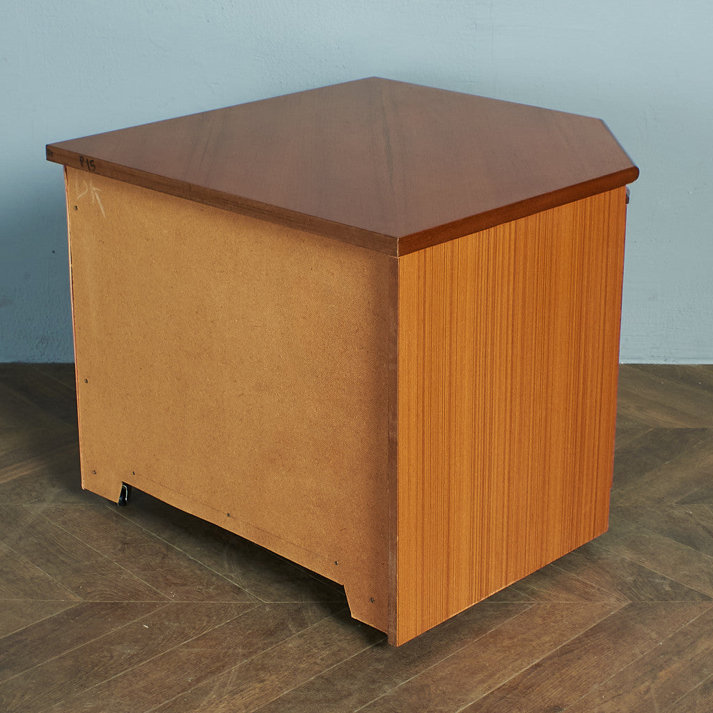 JS Sakol Furniture Vintage Corner Cabinet #79326 – camori
