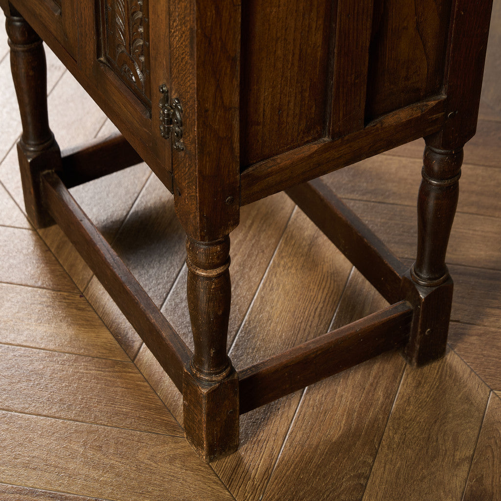 英国 クラシック サイドキャビネット サイドテーブル