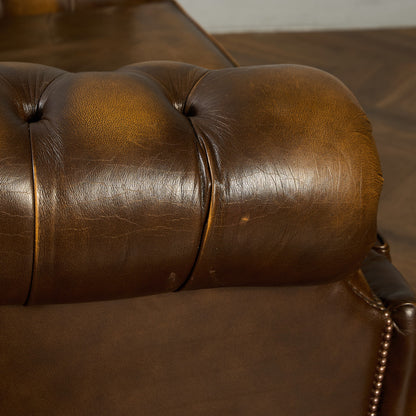 英国 クラシック チェスターフィールド ソファ