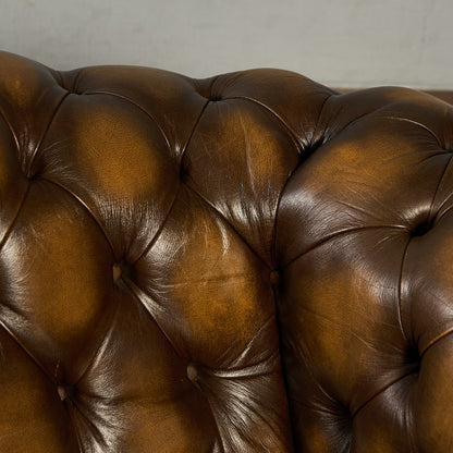 英国 クラシック チェスターフィールド ソファ