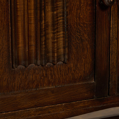 英国 クラシック キャビネット