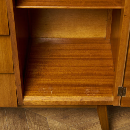 英国ヴィンテージ サイドボード