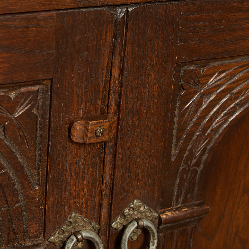 英国 クラシック キャビネット