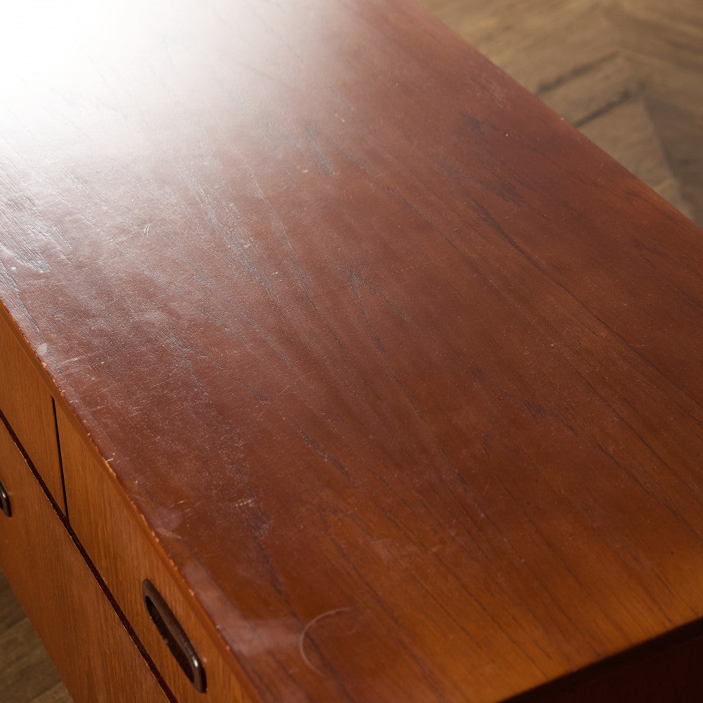 イギリス ヴィンテージ サイドボード ワイド チェスト