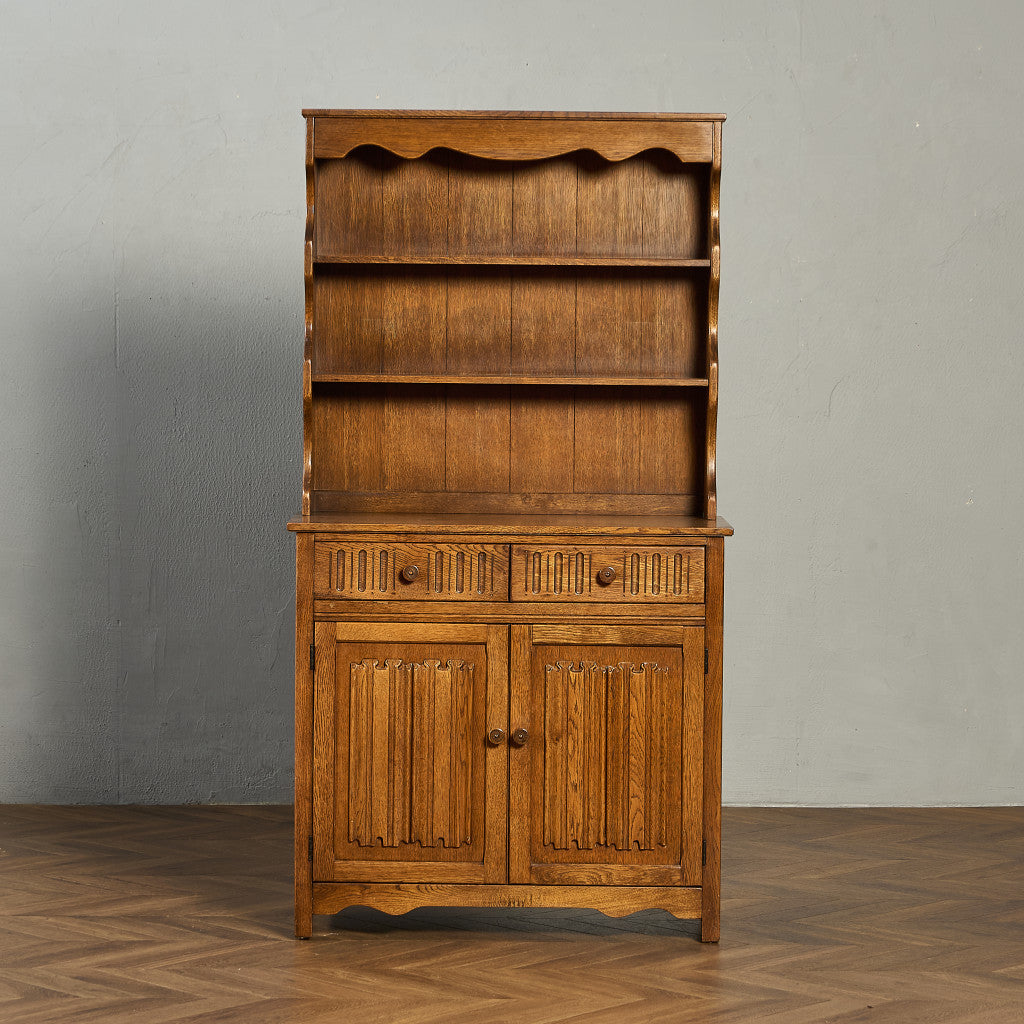 英国クラシック ウェルシュドレッサー  食器棚