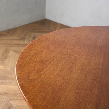 ドロップリーフゲートレッグテーブル