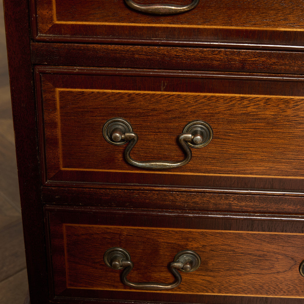 英国 クラシック 4段 サイドチェスト