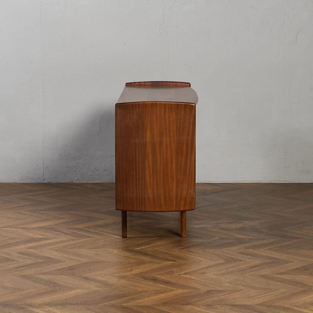 Volany ヴィンテージ サイドボード