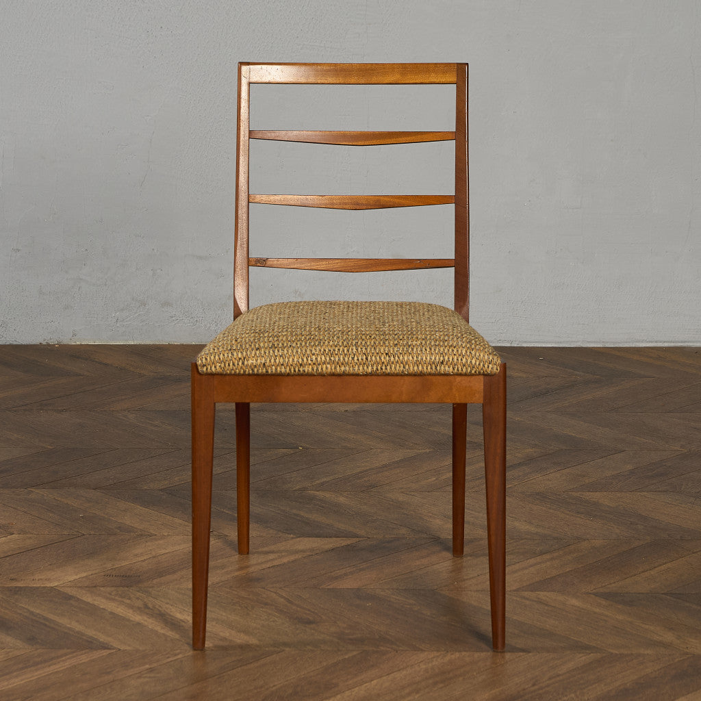 Dunvegan ダイニングチェア