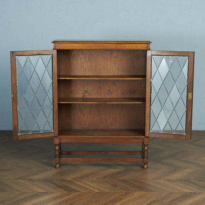 British Classic Bookcase/Cupboard #83888