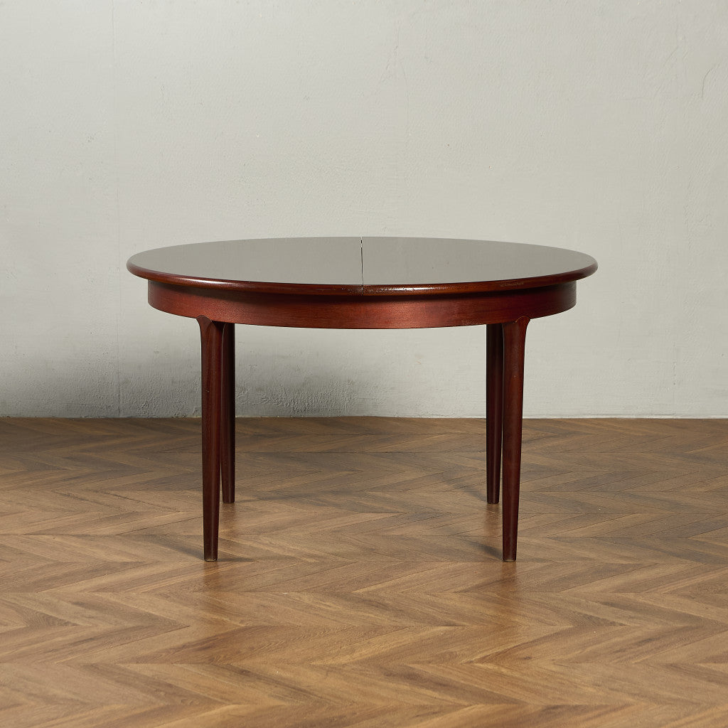 ヴィンテージ エクステンション ラウンドダイニングテーブル