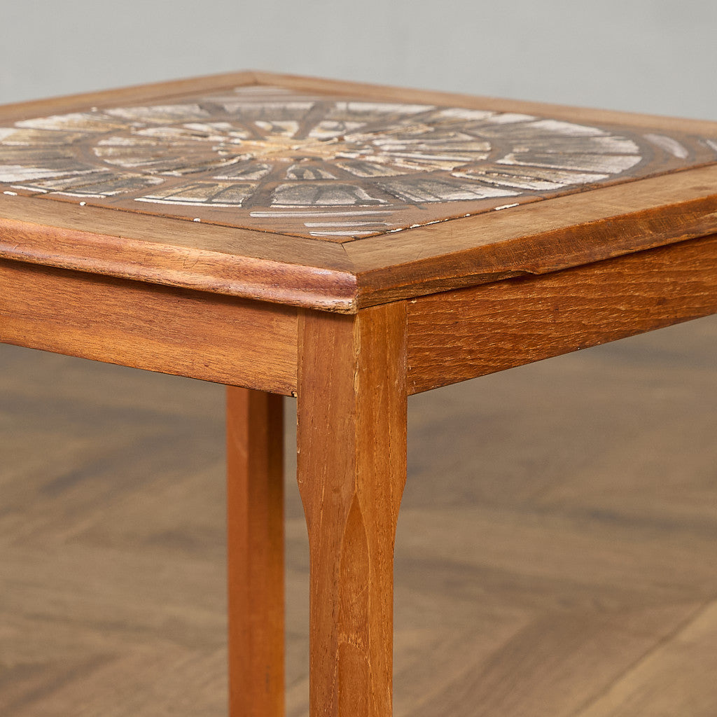 デンマーク TOFTEN タイルトップ ネストテーブル