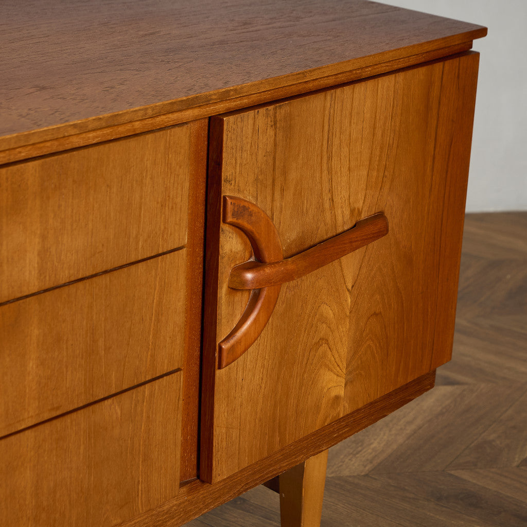 ヴィンテージ サイドボード