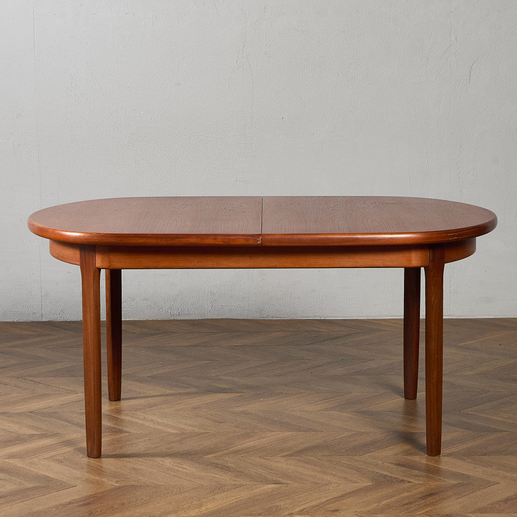 英国 ヴィンテージ オーバル ロング ダイニングテーブル