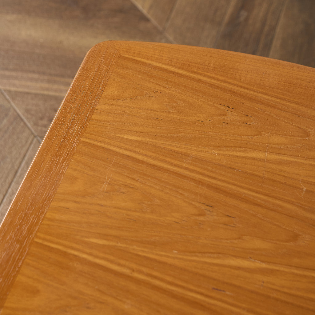 Burlington ネストテーブル