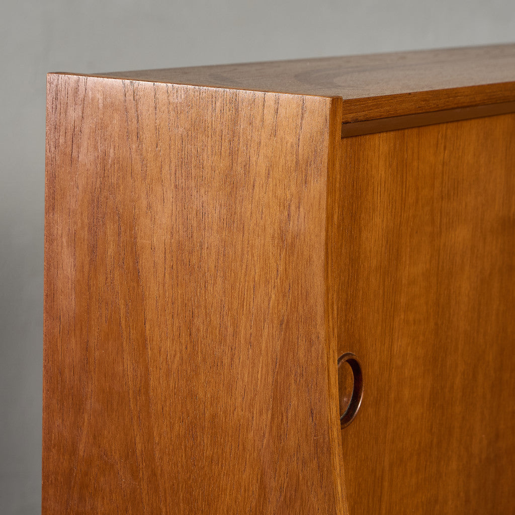 ヴィンテージ ハイ サイドボード