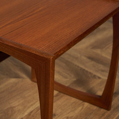 Quadrille ヴィンテージ ネストテーブル