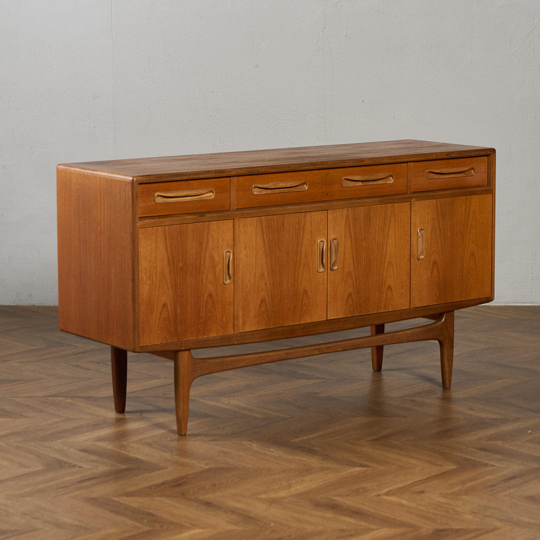 サイドボードが続々入荷中！ – camori ヴィンテージ家具・北欧