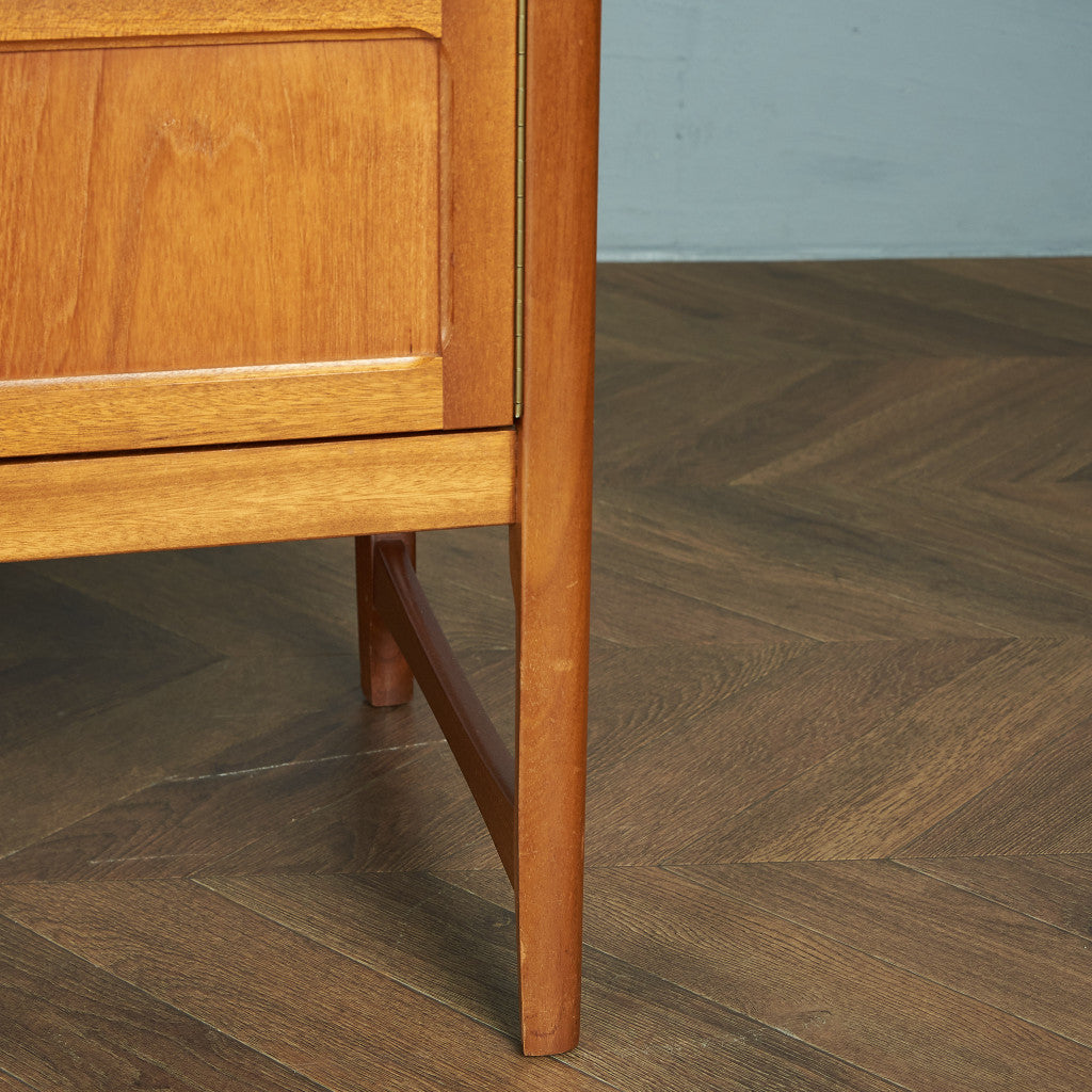 十字扉 ヴィンテージ サイドボード