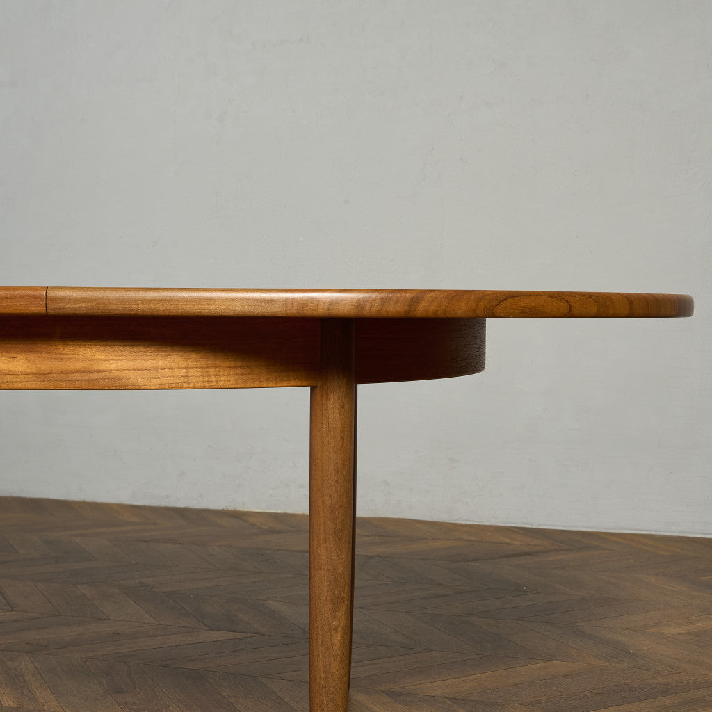 ヴィンテージ エクステンション オーバルダイニングテーブル