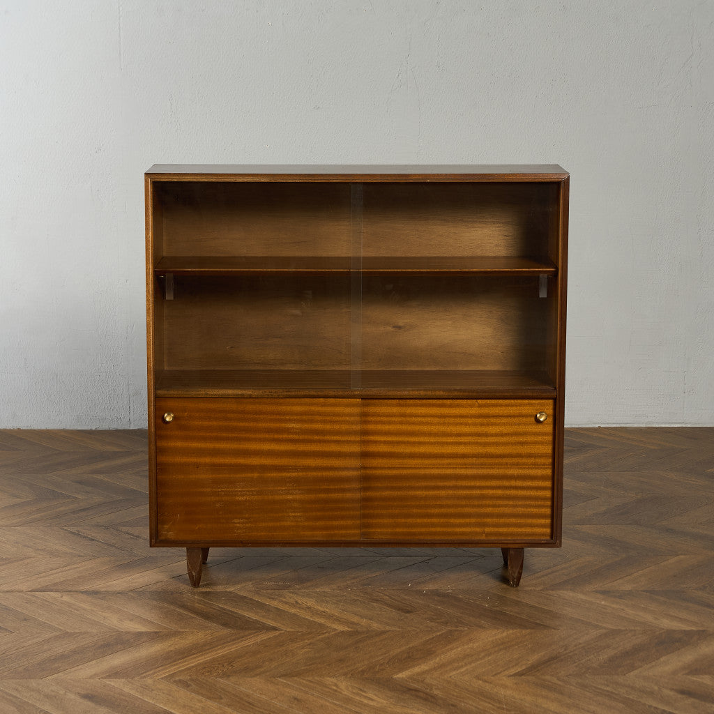 英国ヴィンテージ ガラスキャビネット