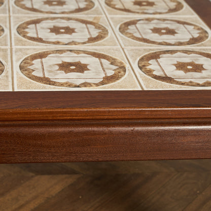 タイルトップ コーヒーテーブル