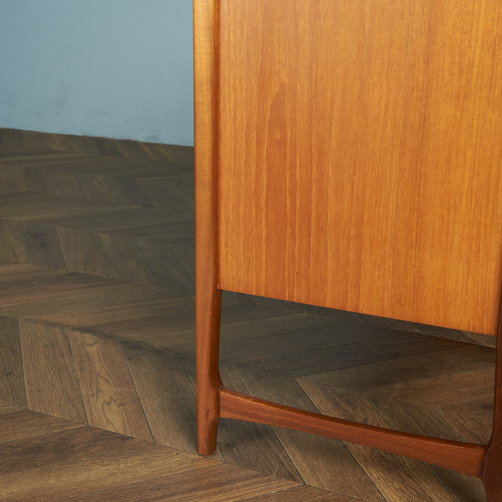 十字扉 ヴィンテージ サイドボード