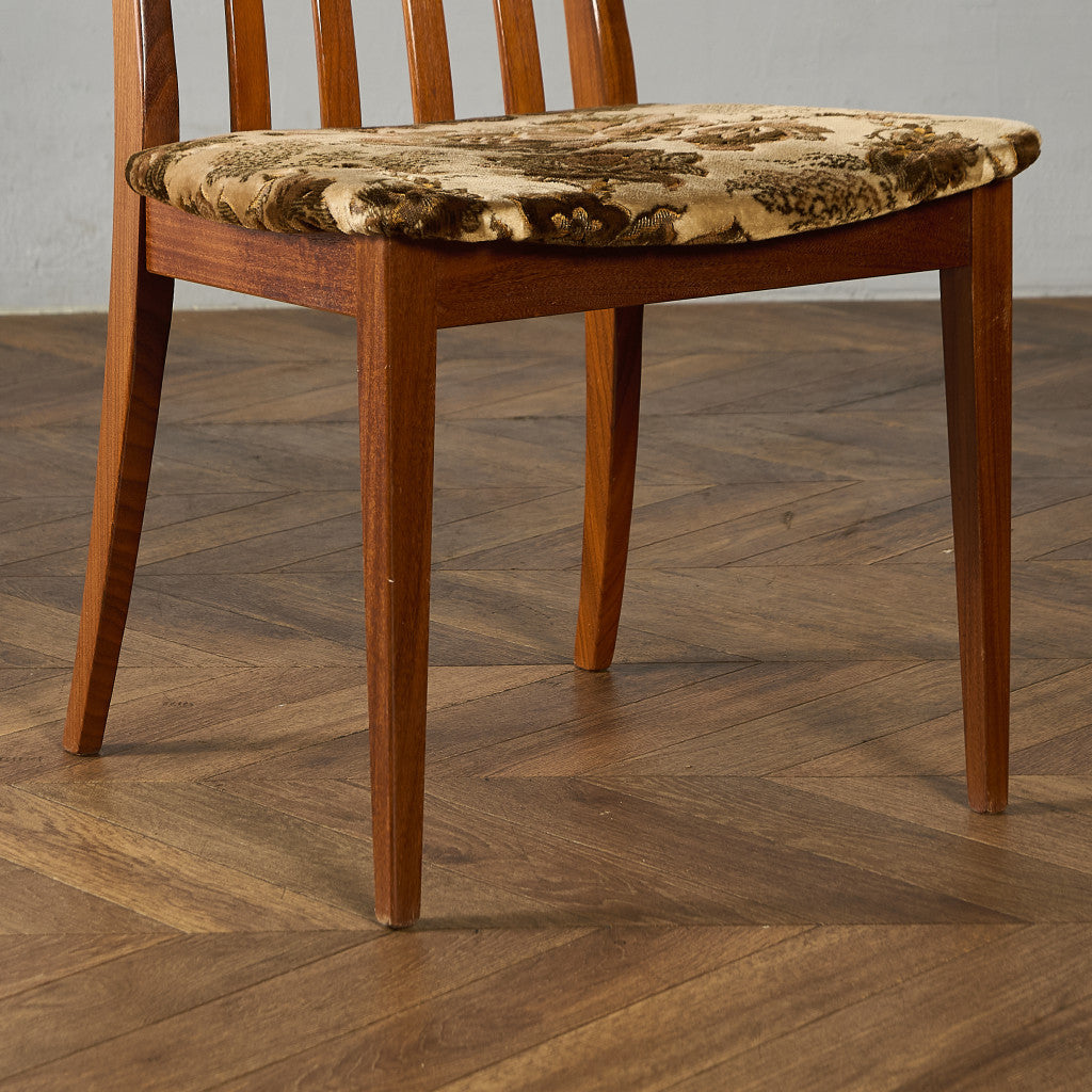 スラットバックチェア (4540)