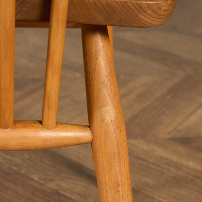 スティックバック ハイバックチェア