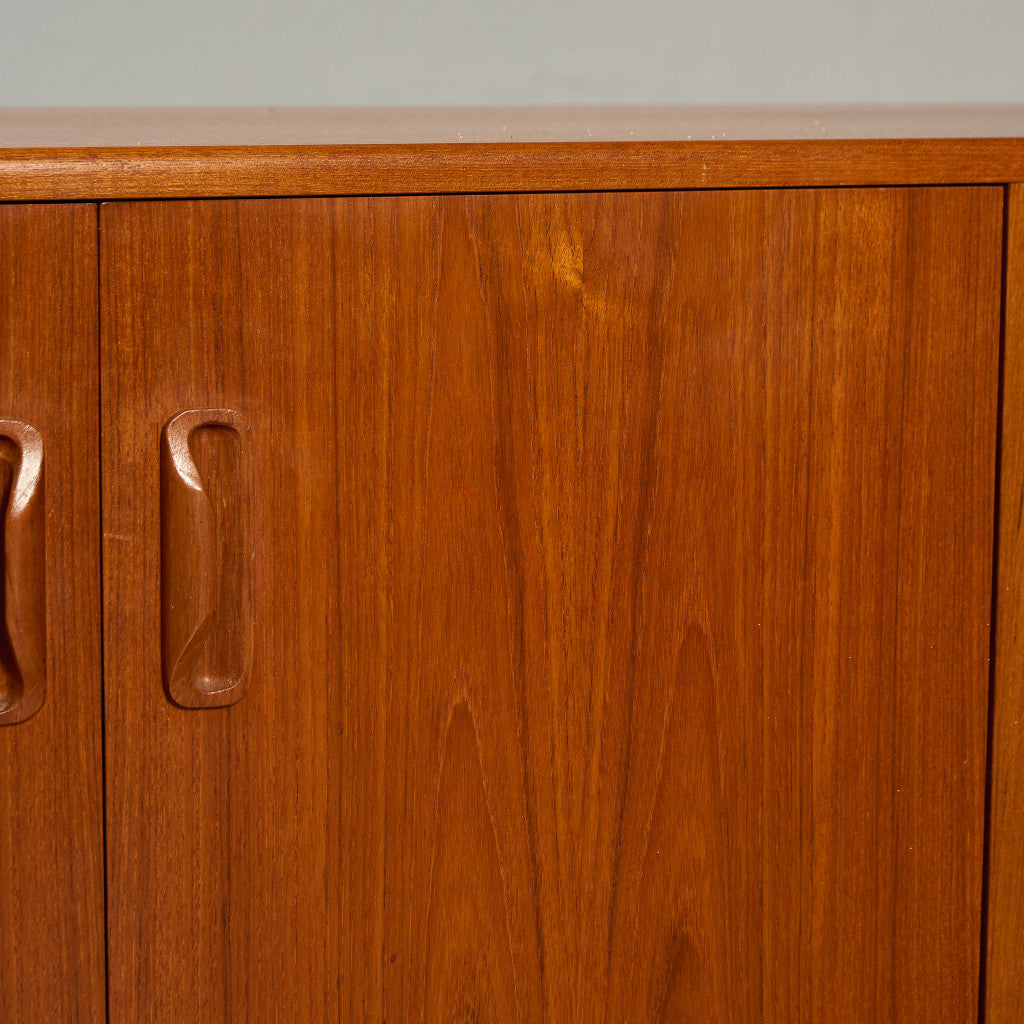 Fresco ヴィンテージ サイドボード カスタム アイアン ヘアピンレッグ