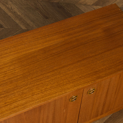 英国 ヴィンテージ キャビネット