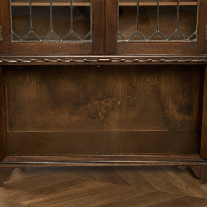 ガラス キャビネット