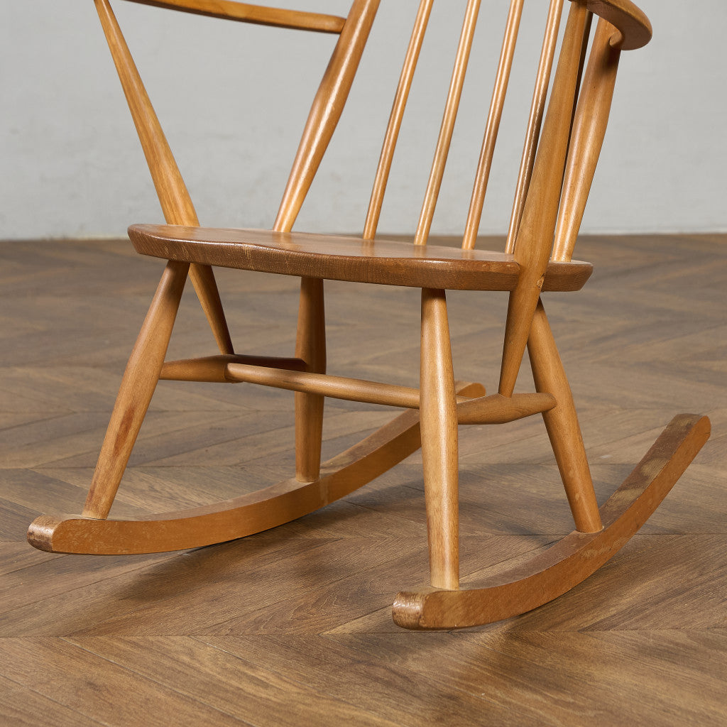 ヴィンテージ ゴールドスミスロッキングチェア