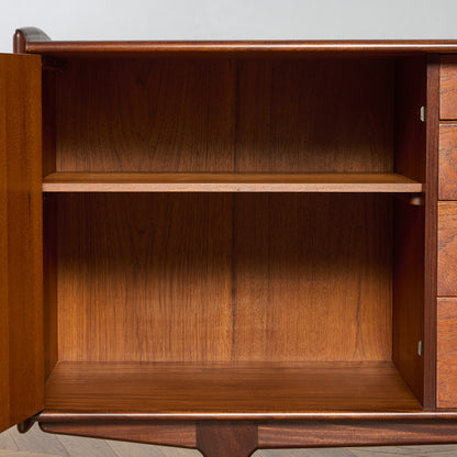 Volany ヴィンテージ サイドボード