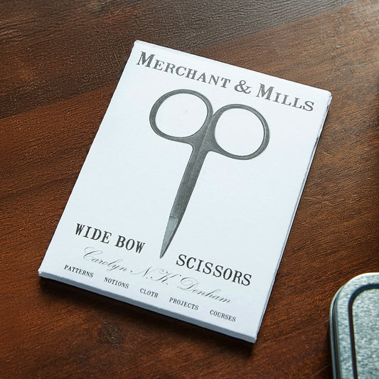 WIDE BOW BLACK SCISSORS 糸切りばさみ