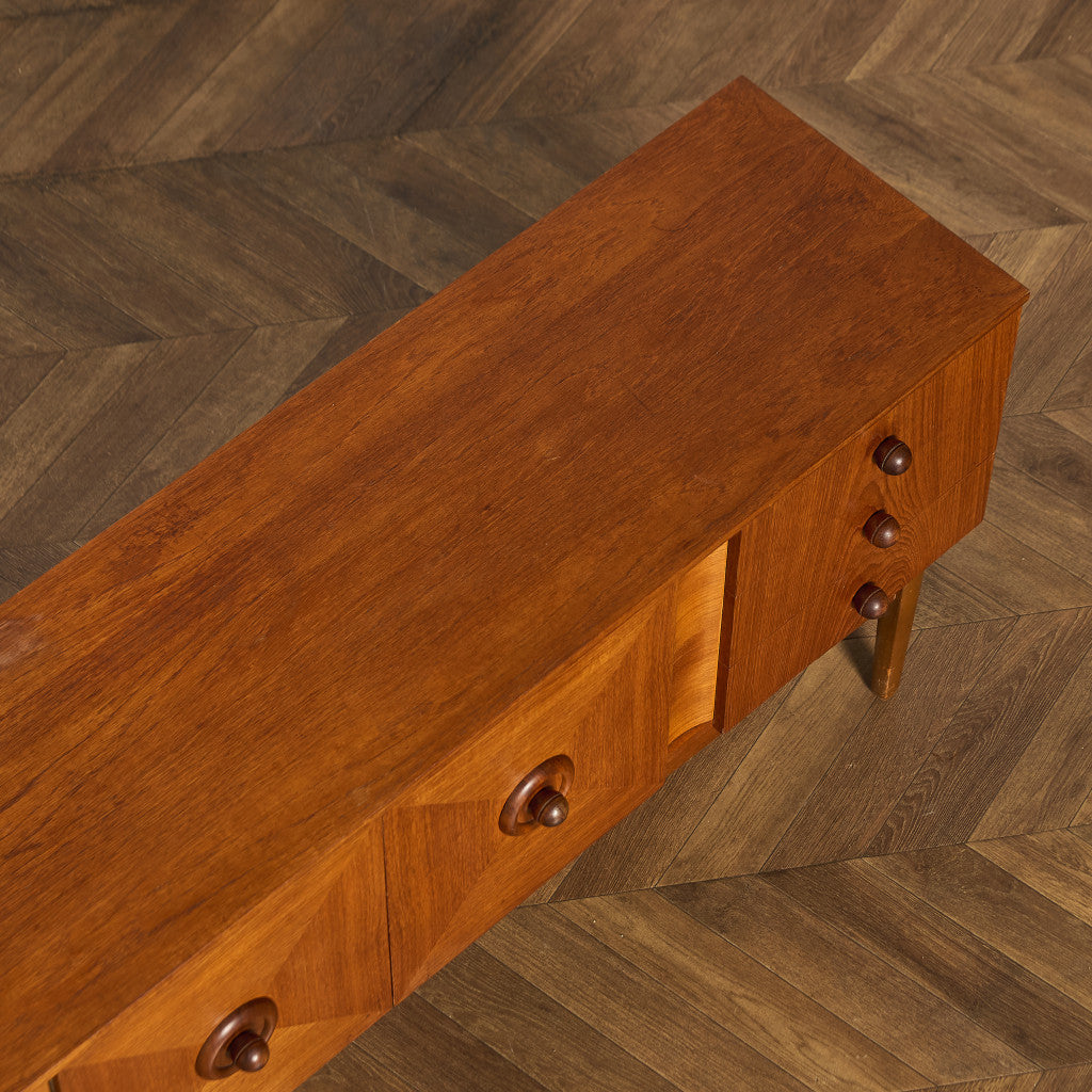 イギリス ヴィンテージ サイドボード