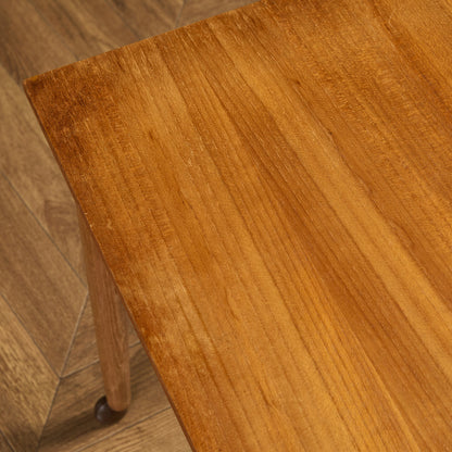 Novy Domov ヴィンテージ ネストテーブル