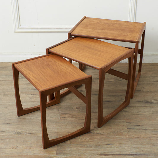 Quadrille ネストテーブル