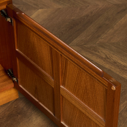 ネイサン Nathan ヴィンテージ AVボード #91756