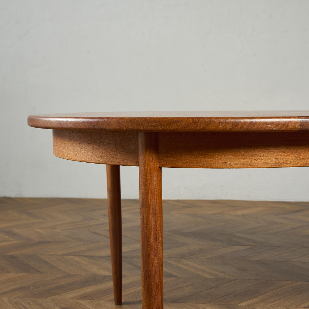 ヴィンテージ エクステンション オーバルダイニングテーブル