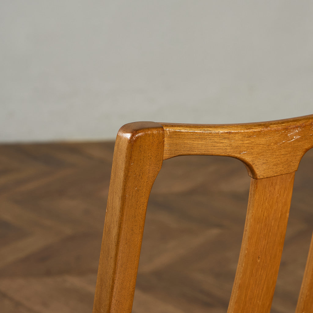 ダイニングチェア  座面張替え済み