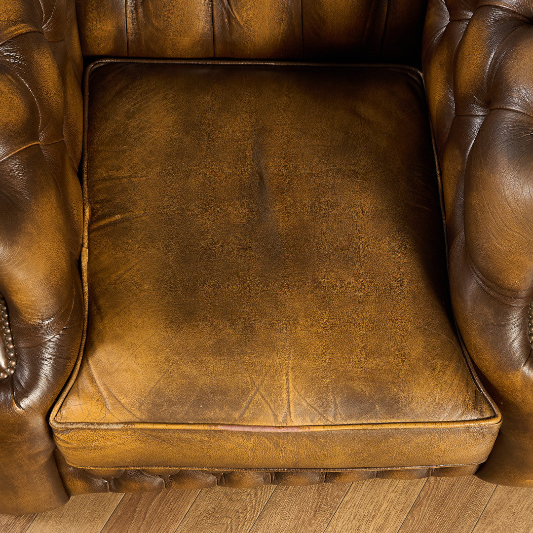 英国 クラシック チェスターフィールド ソファ